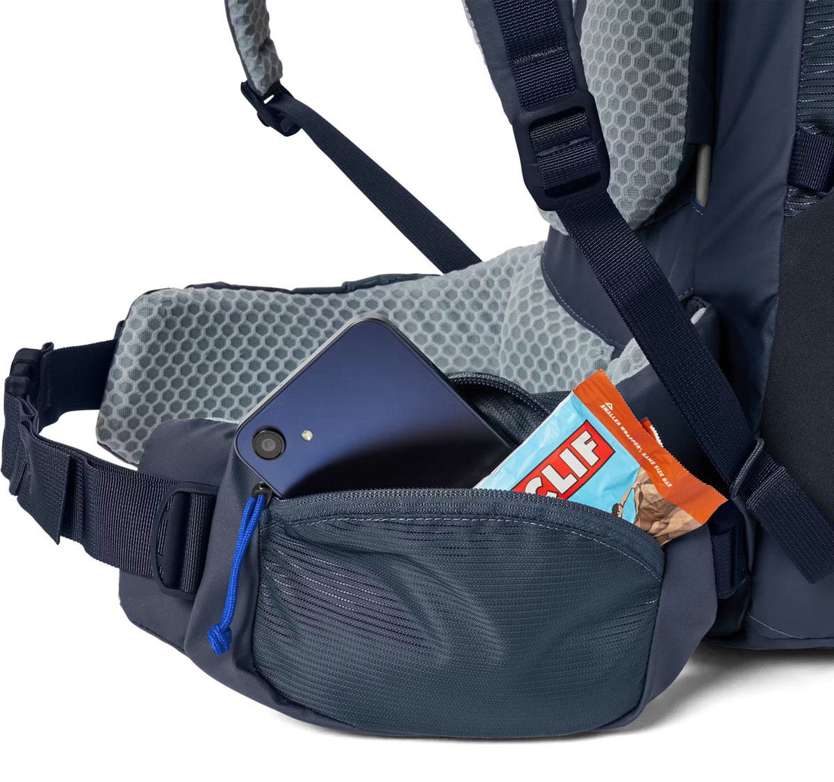 yeti-w-skala-40l-backpack_classic-navy__05.jpg